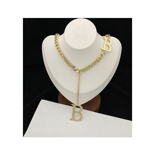 Valentines DayNew European And American Retro Neck Chain Personality Fashion Accessories Letter B Necklace Hip-Hop Wind Titani
