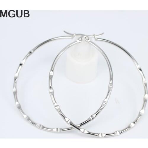 Wholesale Ear Accessories Silver Color Big Hoop Earrings Stainless Steel Women Jewelry Minimalist Circle Round Earring LH840