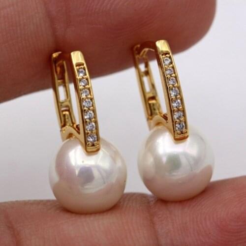 New Style Simple Pearl Ear Buckle Zircon Gold Plated Ear Buckle Elegant Princess Ear Buckle Charm Jewelry Anniversary Gift