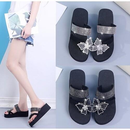 Women Slippers Summer Fashion Ladies Butterfly Rhinestone Flat Bohemian Casual Sandals Breathable Beach Shoes Wedges Slippers