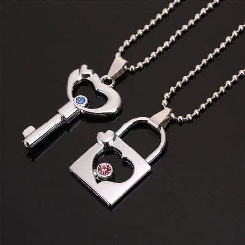 2 PCS/Set,HTZZY New Couple Necklace for Women and Men Hollow Crystal Key Lock Pendant Paired Necklace Fashion Jewelry Gifts