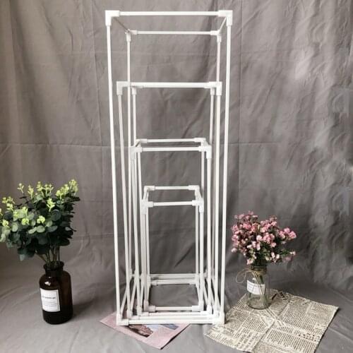 New Wedding Props Wrought Iron Metal Geometric Road Leads Frame Gold Flower Frame Party Wedding Decoration Shelf
