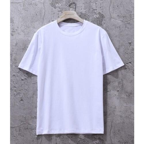 The new leisure round collar T-shirt with short sleeves in summer
