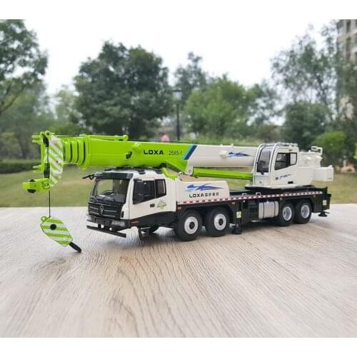 Collectible Diecast Toy Model 1:43 Scale Foton Loxa 55Q5 Automobile Crane Engineering Machinery Vehicles Toy Model Decoration