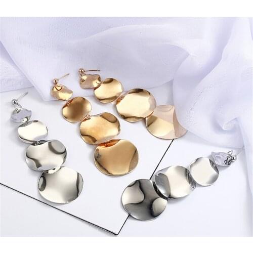 Fashion Elegant Round Pendant Earrings drop earrings for women Gold Geometric Earrings Punk Glamour Jewelry Earrings