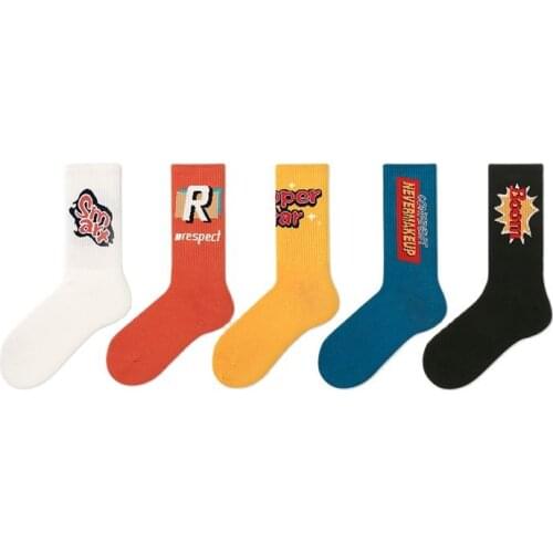 Fashion Womens Sock New 2021 Winter Letter Pattern Printing Breathable Men Home Apparel Casual Female Middle Tube Cotton Socks