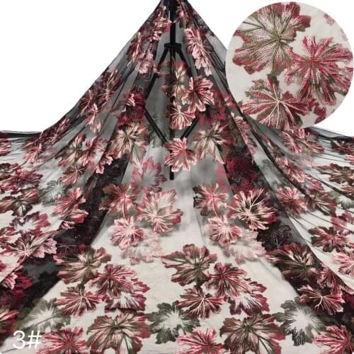 Hot-selling high-quality floral flat embroidered tulle lace, comfortable fabric, suitable for fashionable ladies' skirts