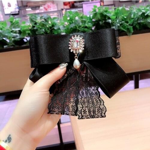 Korean Shirt Accessories Rhinestone Black White Lace Bow Tie Brooch Pin for Girl Women Fashion Jewelry Accessories