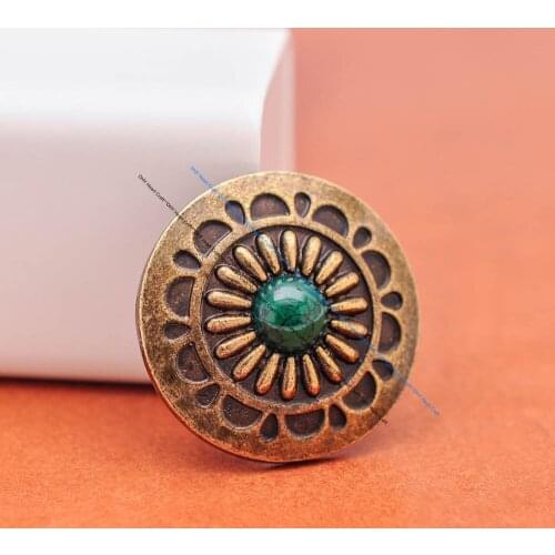 10X 30mm Retro Brass Daisy Floral Green Bead Conchos for Leathercraft Western Cowboy Luggage Bag Accessories Wallet Decor