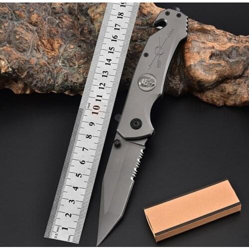 Toothed Blade Folding Knife Camping Survival Multifunctional Stainless Steel Knife Field Survival Portable Outdoor Knifes