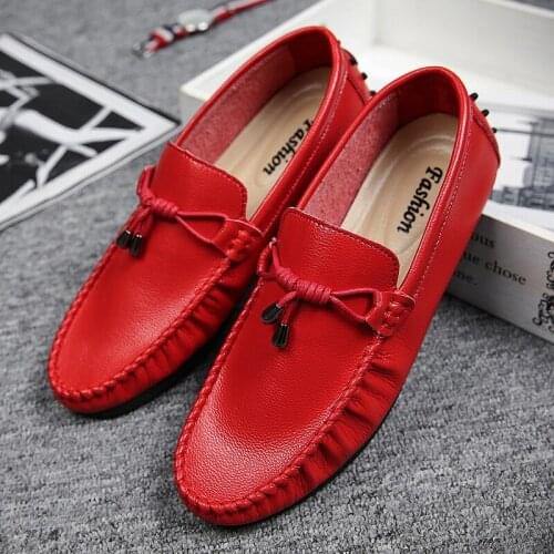 New Fashion Men Genuine Leather Flats Shoes Mocassins Man Casual Shoes Slip on Male Outdoor Walking Shoes Tassel Leather Driving
