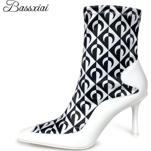 Unique Print Moon-Shaped Stretch Ankle Boots Women Sexy Kitten Heel Point Toe Autumn Winter Runway Botas Mujer