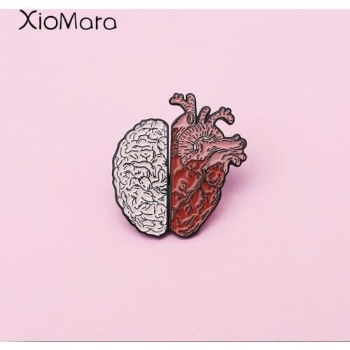 Anatomical Cerebrum Heart Set Brain Halloween Party Accessories Dark Brooch Button Enamel Lapel Pin Badge Gothic Jewelry Gift