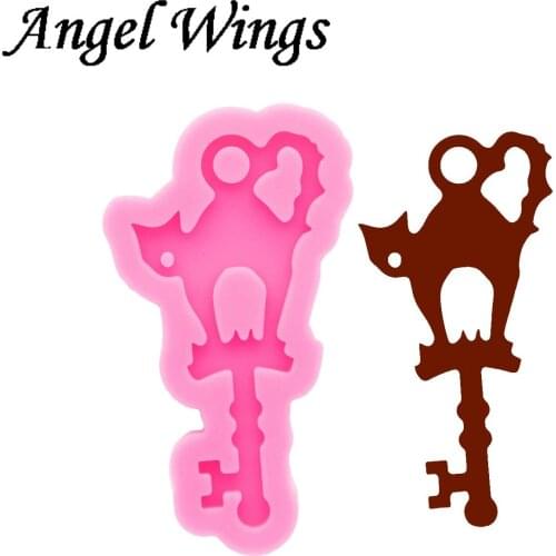 Shiny Resin Cat Key Mould Silicone Keychains Molds DIY for key chain Pendant Jewelry Epoxy Mould DY0678