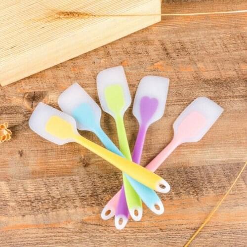 Cake DIY Silicone Cream Baking Scraper Integrated Non Stick Heat Resistant Butter Spatula Nylon Chocolate Spreader Kitchen Tools