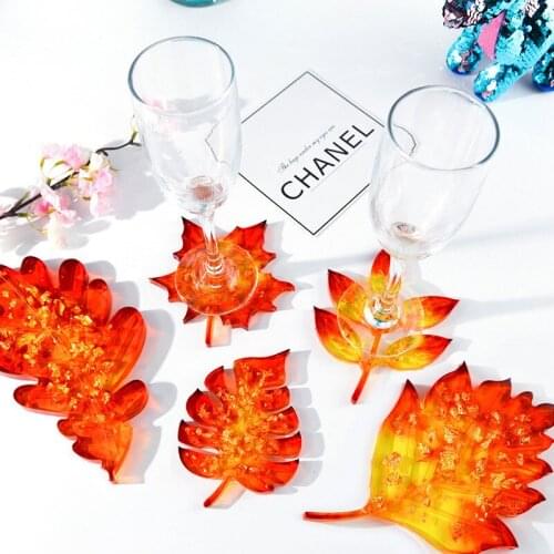 1PCS Leaf Coaster Resin Mold DIY Handmade Crystal Glue Mold Silicone Wine Rack Maple Leaf Coaster Silicone Mold