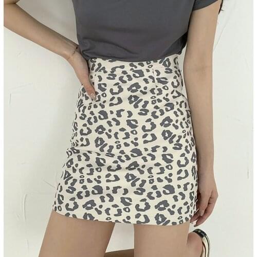 Leopard Print Short Skirt Womens Summer 2021 New Korean High Waist Hip Slim Mini Skirt