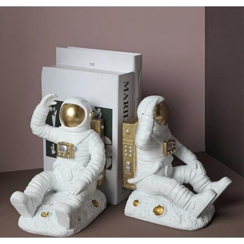 Nordic Luxury Modern Astronaut Bookend Ornaments Creative Space Figure Statue Study Office Storage Home Decorations Ornaments