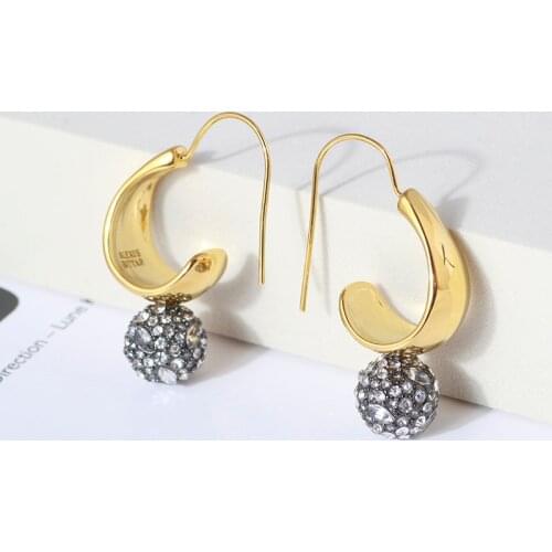European and American niche design retro earrings grey spherical C-type creative womens Earrings