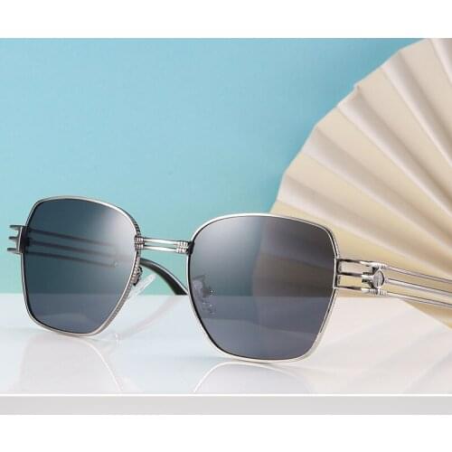 Retro round face mens and womens general new fashion punk European and American trend