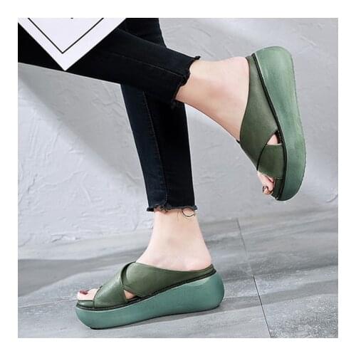 2020 Fashion Female Slippers Beach Flip Flops Sandals Slip On Slides outdoor Slipper Women Casual Shoes