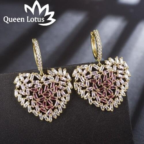 Queen Lotus 2018 Fashion Gradient Big Heart Hoop Earrings for Women Hollow Crystal Korean Statement Earrings Female Ornament