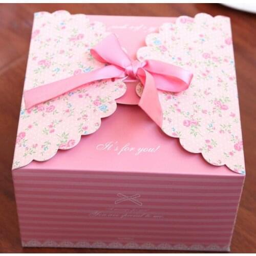 Party Christmas bowknot gift egg box romantic wedding candy favor box custom kraft paper gift box cartoon flower cardboard boxes