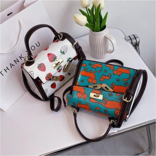 PU Leather Purses and Handbags for Women 2021 Designers Luxury Girls Female Shoppers New Fashion Sweet Cute Strawberries Wallets