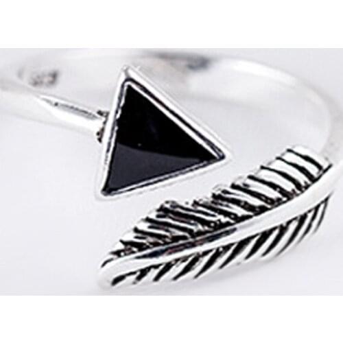 Bohemian Creative Irregular Black Triangle Rings For Women Vintage Knuckle Finger Ring Trend Geometric Jewelry