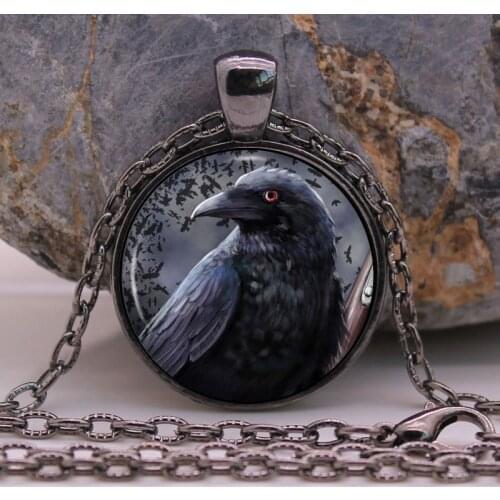 Black Raven Pendant - Gothic Necklace Jewelry - Bird Crow gifts glass Necklace Pendant Sweater Chain Gift