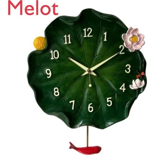 Pastoral Lotus Leaf Wall Clock Creative Mute Living Room Swing Clock 14-Inch Fun Luminous Home Clock