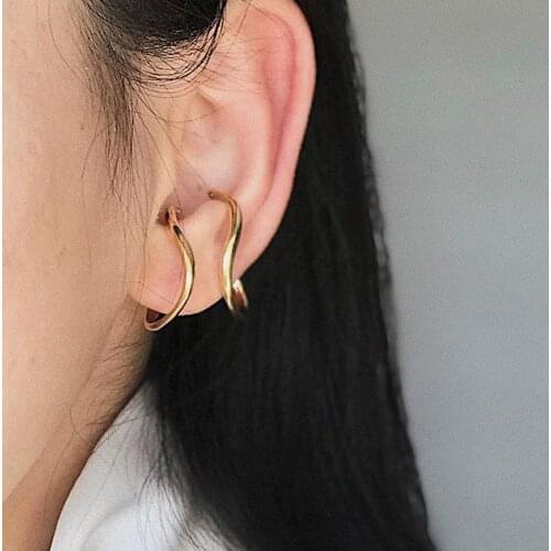 Japanese Stylish Metal Gold Ear Clip Earrings For Women Simple Design Hook Non Piercing Clips New Fashion Jewelry