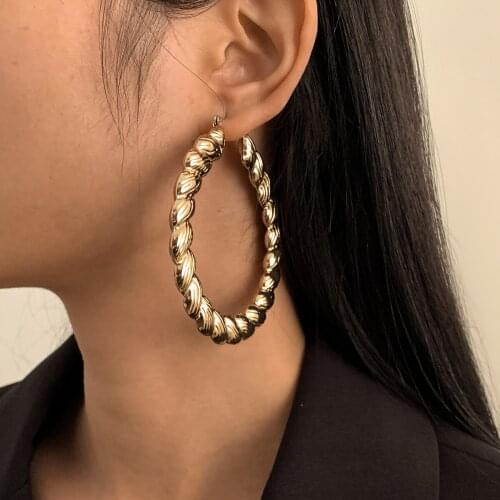 European and American retro fashion jewelry with Baroque geometric circle metal earrings for women party gifts wholesale