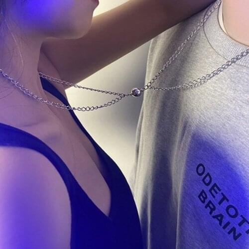 Magnetic Couple Necklace Lovers Round Pendant Distance Faceted Charm Statement Necklace Women Valentines Day Gift 1 Pair Cute