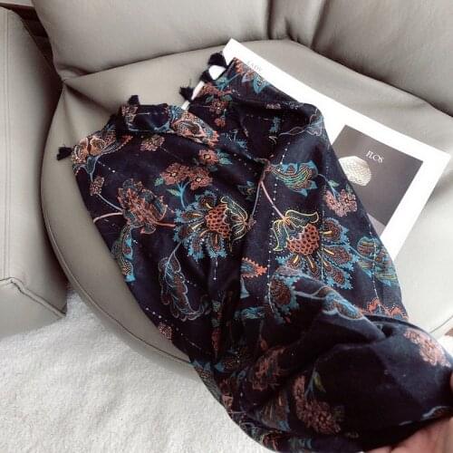 Ladies New Fashion Sequin Cashew Floral Tasse Viscose Shawl Scarf Autumn Winter Muffler Headband Foulards Sjaal Wrap Hijab Snood
