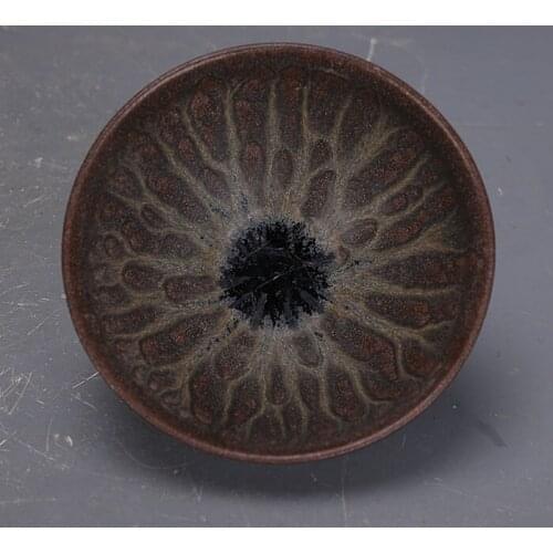 Antique porcelain antiques unearthed from Yaobian tea tree cup Jianzhan Shukou bowl of Fujian kiln in Song Dynasty