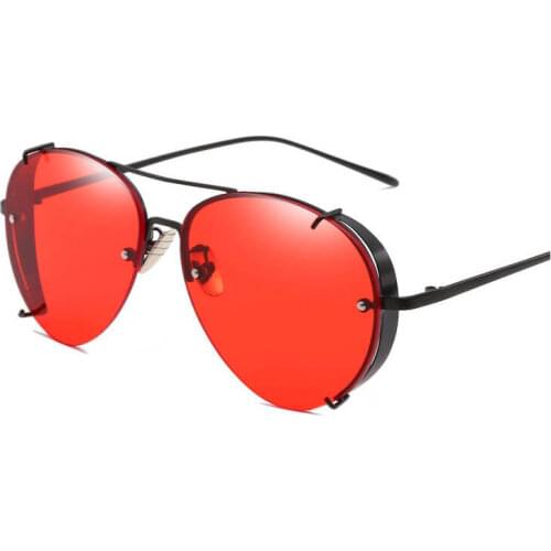 2019 Newest Red Lenses Rivet Steampunk Sunglasses Man Women Punk Lunette De Soleil Femme Retro Ladies Person Glasses AAAD02