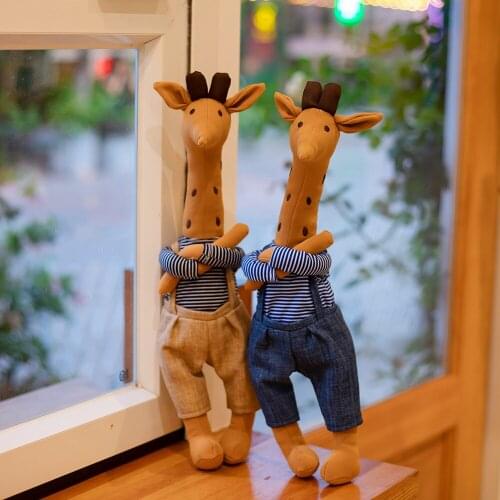 45cm Cartoon Giraffe Toy Plush Toy Cute Cosplay Giraffe Doll Soft Britain Style Dressed Deer Doll Plushies Xmas Gifts For Child