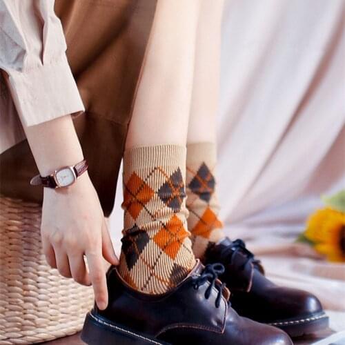 High Quality Cotton Knitting Woman Socks British Style Plaid Students Loose Long Socks Spring Autumn Harajuku Retro Crew Socks
