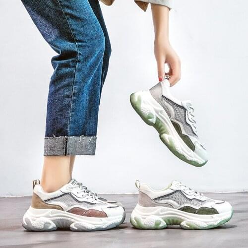 2020 new shoes women all-match autumn breathable comfortable thick-soled sneakers net shoes ins tide super fire all-match
