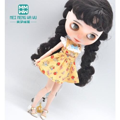 Fits Blyth Azone 1/8 doll clothes accessories Fashion Strawberry strap dress, high heels
