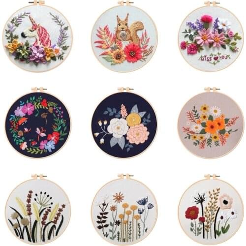 Plant Flowers Embroidery Kit for Beginners, Modern Embroidery Starter Kits, Contains all Embroidery Tools, English Description