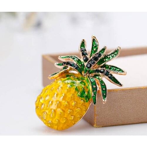 20pcs/lot free shipping fancy enamel rhinestone pineapple fruit Austrian Broaches brooch pin Fashion Jewelry