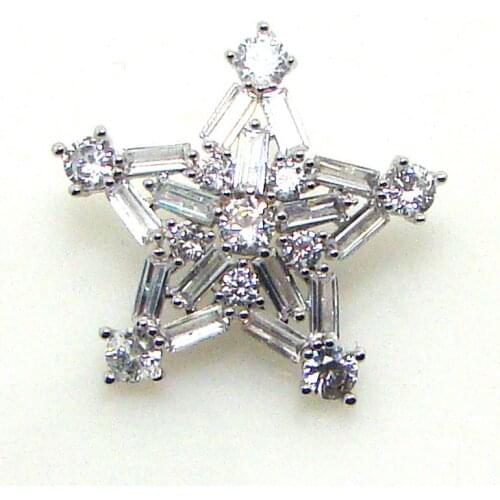 Fashion Micro Pave CZ Rhinestone Pentagram Star Collar Collar Pin Brooches Ornament Jewelry Accessory Gift for Lady