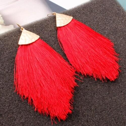 Ladies Dainty Earrings Feather Tassel Long Chain Pendant Temperament Earrings For Women Mothers Day Mom Gift Chic Jewelry