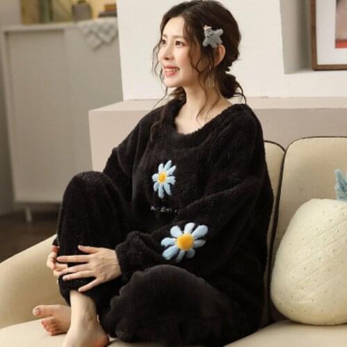Pajamas Set Women Winter Homewear Thick Flannel Warm Casual Sleepwear 2021 Fashion Plush Mom Homewear Clothes
