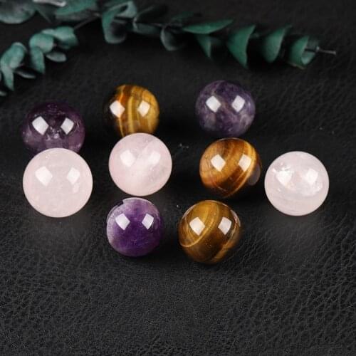1PC Natural Amethyst Ball Polished Rose Quartz Ball Reiki Healing Stone Feng Shui Home Decoration Souvenir Sent ToThe Base
