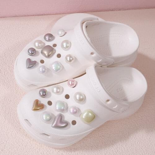 2021 Trendy DIY Clog Shoe Button Colorful Pearls Croc Charms Designer Fashion Quality Shoes Charms for Croc Elegant Temperament