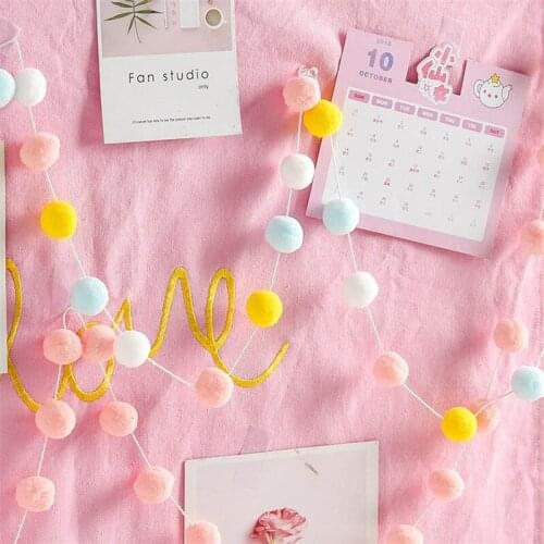 30Pcs/String Cotton Ball Nordic Home Decor Young Girl Kids Room Wall Decoration Baby Bed Hanging Ornaments Baby Girl Room Decor