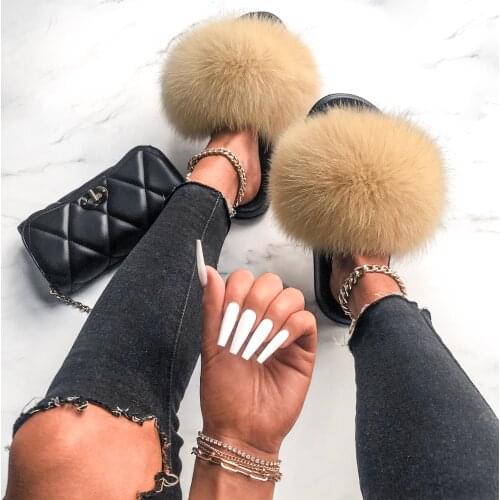 Women Fluffy Slippers Real Fox Hot Fashion Fur Slides Raccoon Fur Sandals Flip Flops Casual Shoes Woman Vogue Plush Shoes Beach